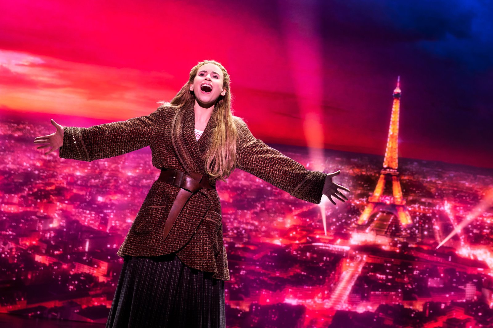 Anastasia offers eye-popping visuals, soaring music and heartfelt emotion