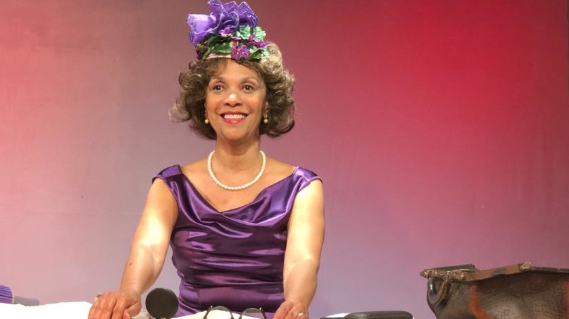 ‘Happy Days’ at Thinking Cap Theatre thanks to bravura production